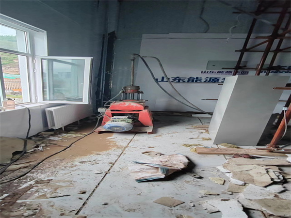 银州地基基础下沉墙体裂缝加固注浆顶升施工